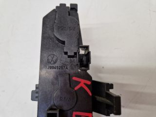 bontott VW GOLF IV Bal Hátsó Lámpa Foglalat