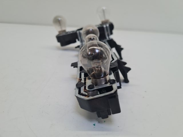 bontott VW GOLF IV Bal Hátsó Lámpa Foglalat