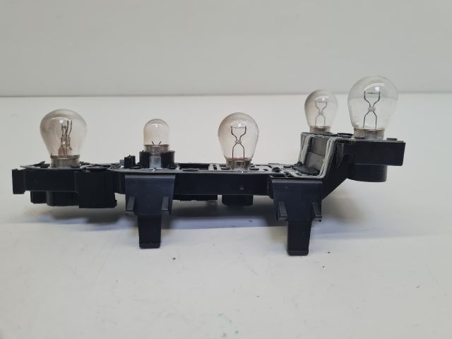 bontott VW GOLF IV Bal Hátsó Lámpa Foglalat