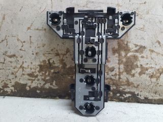 bontott VW GOLF IV Bal Hátsó Lámpa Foglalat