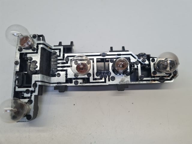 bontott VW GOLF IV Bal Hátsó Lámpa Foglalat