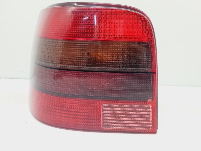 bontott VW GOLF IV Bal Hátsó Lámpa