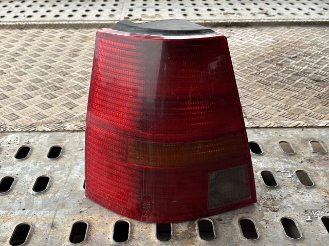 bontott VW GOLF IV Bal Hátsó Lámpa