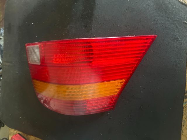 bontott VW GOLF IV Bal Hátsó Lámpa