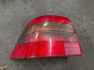 bontott VW GOLF IV Bal Hátsó Lámpa