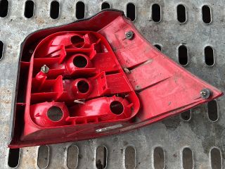 bontott VW GOLF IV Bal Hátsó Lámpa