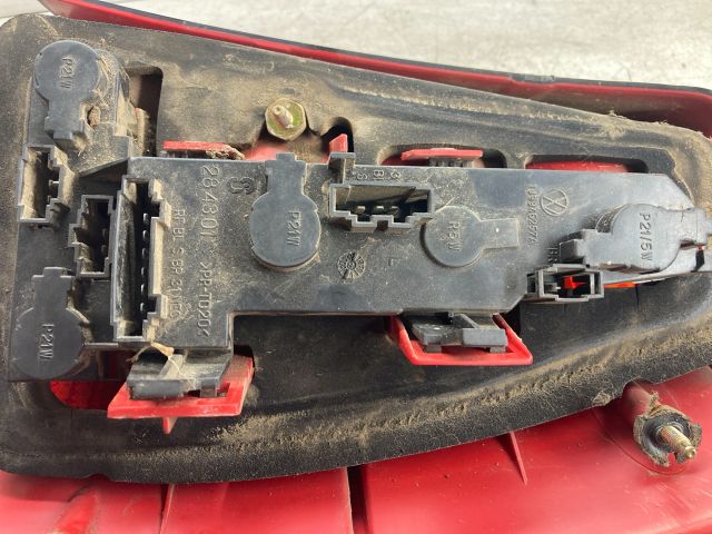 bontott VW GOLF IV Bal Hátsó Lámpa