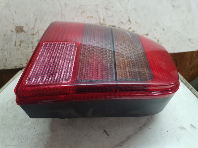 bontott VW GOLF IV Bal Hátsó Lámpa