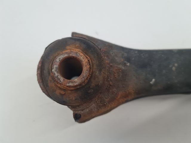 bontott VW GOLF IV Bal hátsó Lengőkar