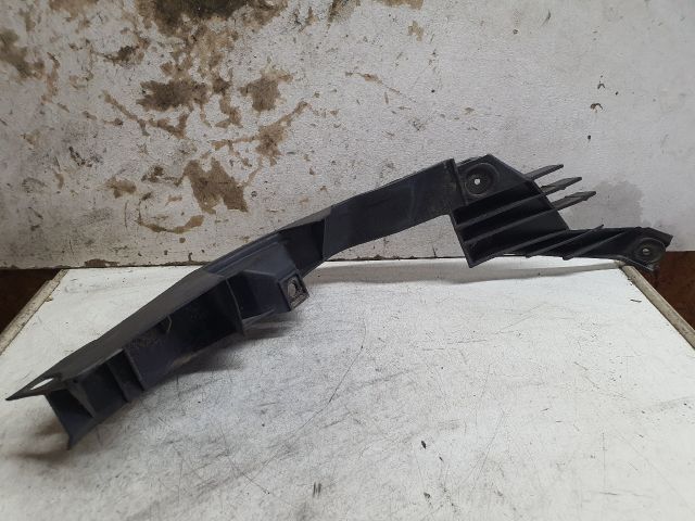 bontott VW GOLF IV Bal hátsó Oldal Lökhárító Tartó (Műanyag)