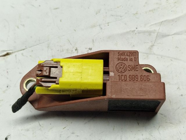 bontott VW GOLF IV Bal hátsó Oldal Ütközés Érzékelő