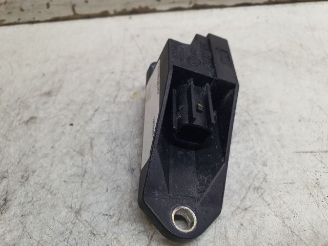 bontott VW GOLF IV Bal hátsó Oldal Ütközés Érzékelő