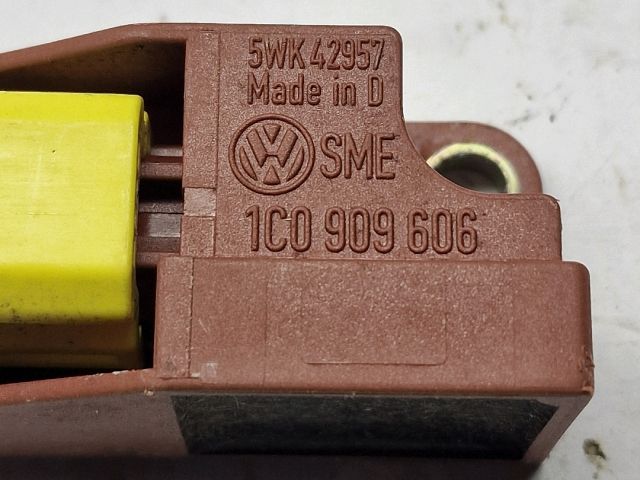 bontott VW GOLF IV Bal hátsó Oldal Ütközés Érzékelő