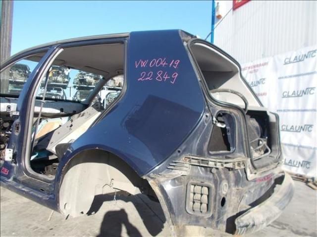 bontott VW GOLF IV Bal hátsó Sárvédő