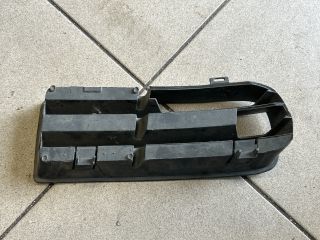 bontott VW GOLF IV Bal Ködlámpa Rács