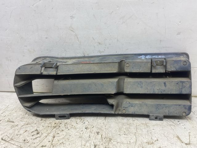 bontott VW GOLF IV Bal Ködlámpa Rács