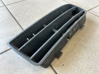 bontott VW GOLF IV Bal Ködlámpa Rács