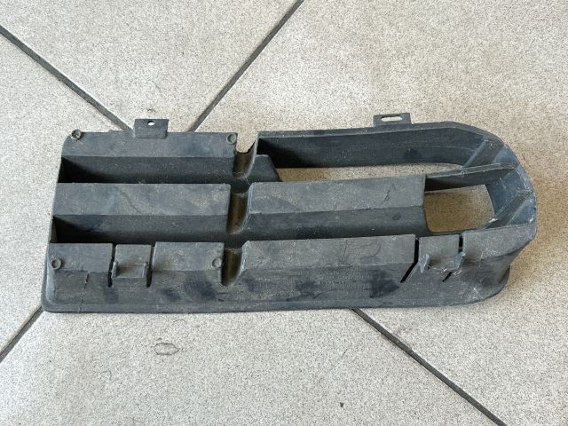 bontott VW GOLF IV Bal Ködlámpa Rács