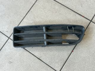 bontott VW GOLF IV Bal Ködlámpa Rács