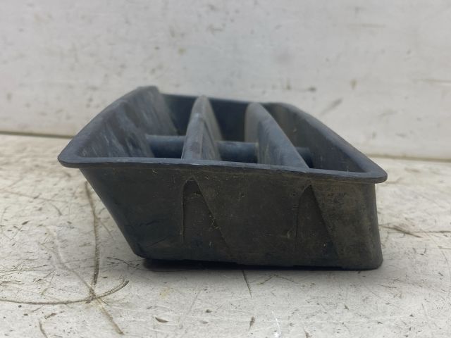 bontott VW GOLF IV Bal Ködlámpa Rács