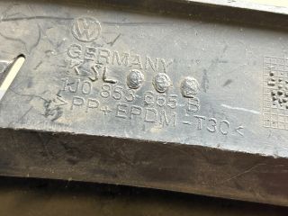 bontott VW GOLF IV Bal Ködlámpa Rács