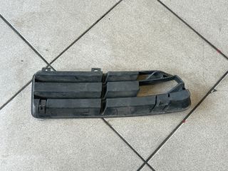 bontott VW GOLF IV Bal Ködlámpa Rács