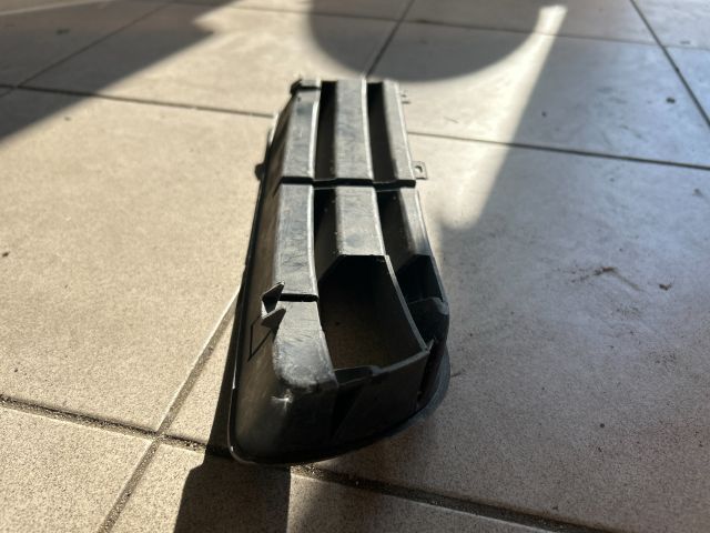 bontott VW GOLF IV Bal Ködlámpa Rács