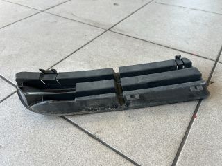 bontott VW GOLF IV Bal Ködlámpa Rács