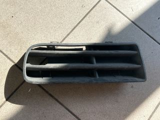 bontott VW GOLF IV Bal Ködlámpa Rács