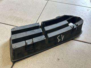 bontott VW GOLF IV Bal Ködlámpa Rács