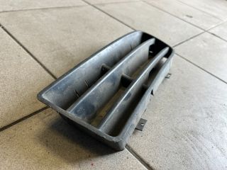 bontott VW GOLF IV Bal Ködlámpa Rács