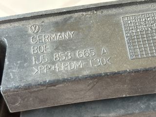 bontott VW GOLF IV Bal Ködlámpa Rács