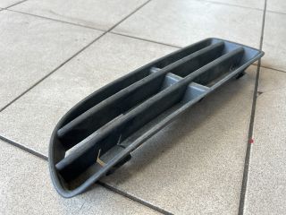 bontott VW GOLF IV Bal Ködlámpa Rács