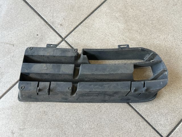 bontott VW GOLF IV Bal Ködlámpa Rács