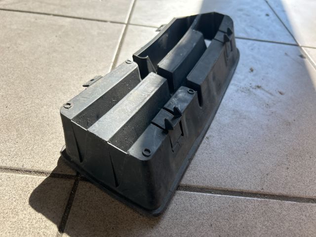 bontott VW GOLF IV Bal Ködlámpa Rács