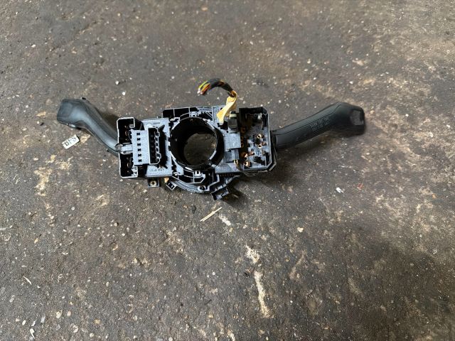 bontott VW GOLF IV Bal Kormánykapcsoló Irányjelző (Tempomatos)