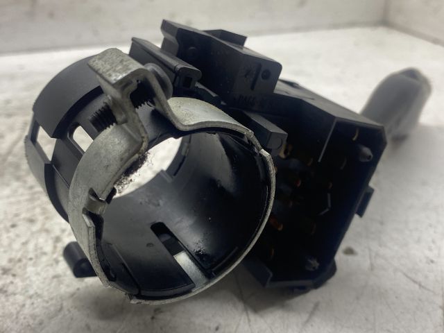 bontott VW GOLF IV Bal Kormánykapcsoló Irányjelző