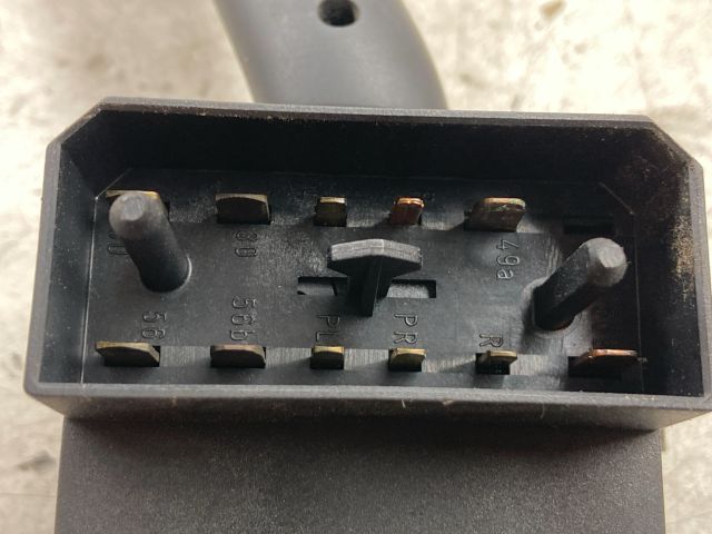 bontott VW GOLF IV Bal Kormánykapcsoló Irányjelző