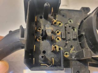 bontott VW GOLF IV Bal Kormánykapcsoló Irányjelző