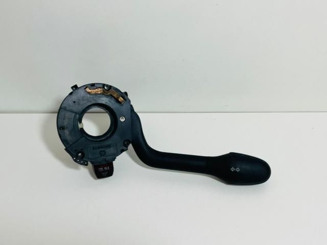 bontott VW GOLF IV Bal Kormánykapcsoló Irányjelző