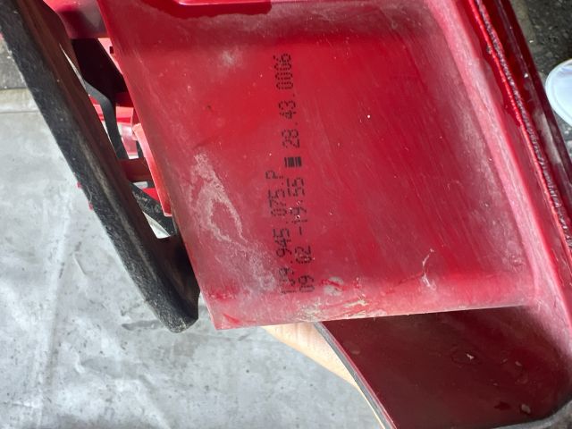 bontott VW GOLF IV Bal Külső Hátsó Lámpa