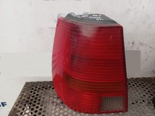 bontott VW GOLF IV Bal Külső Hátsó Lámpa