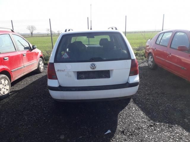 bontott VW GOLF IV Bal Külső Hátsó Lámpa
