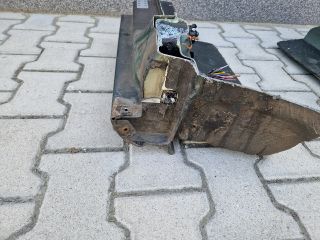 bontott VW GOLF IV Bal Küszöb