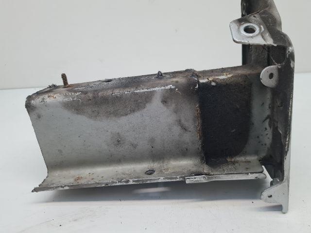 bontott VW GOLF IV Bal Lökhárító Tartó Nyúlványvég