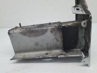 bontott VW GOLF IV Bal Lökhárító Tartó Nyúlványvég