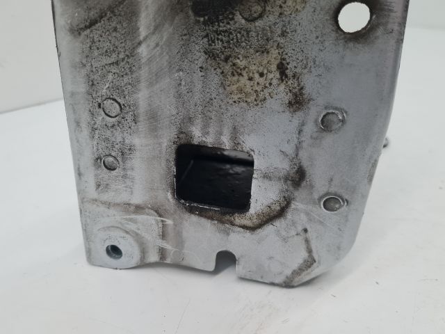 bontott VW GOLF IV Bal Lökhárító Tartó Nyúlványvég