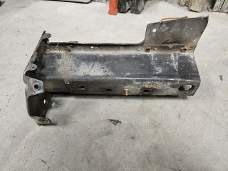 bontott VW GOLF IV Bal Lökhárító Tartó Nyúlványvég