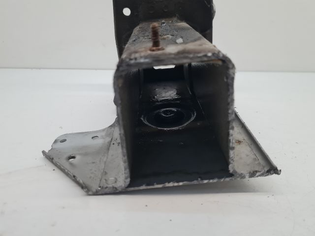 bontott VW GOLF IV Bal Lökhárító Tartó Nyúlványvég