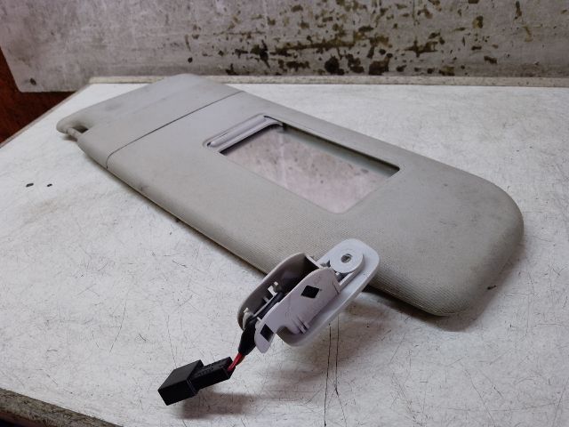 bontott VW GOLF IV Bal Napellenző